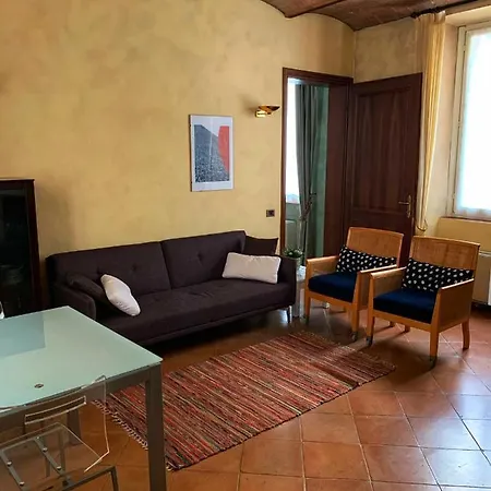 Appartamento Di Prestigio In Via Emilia Centro דירה *